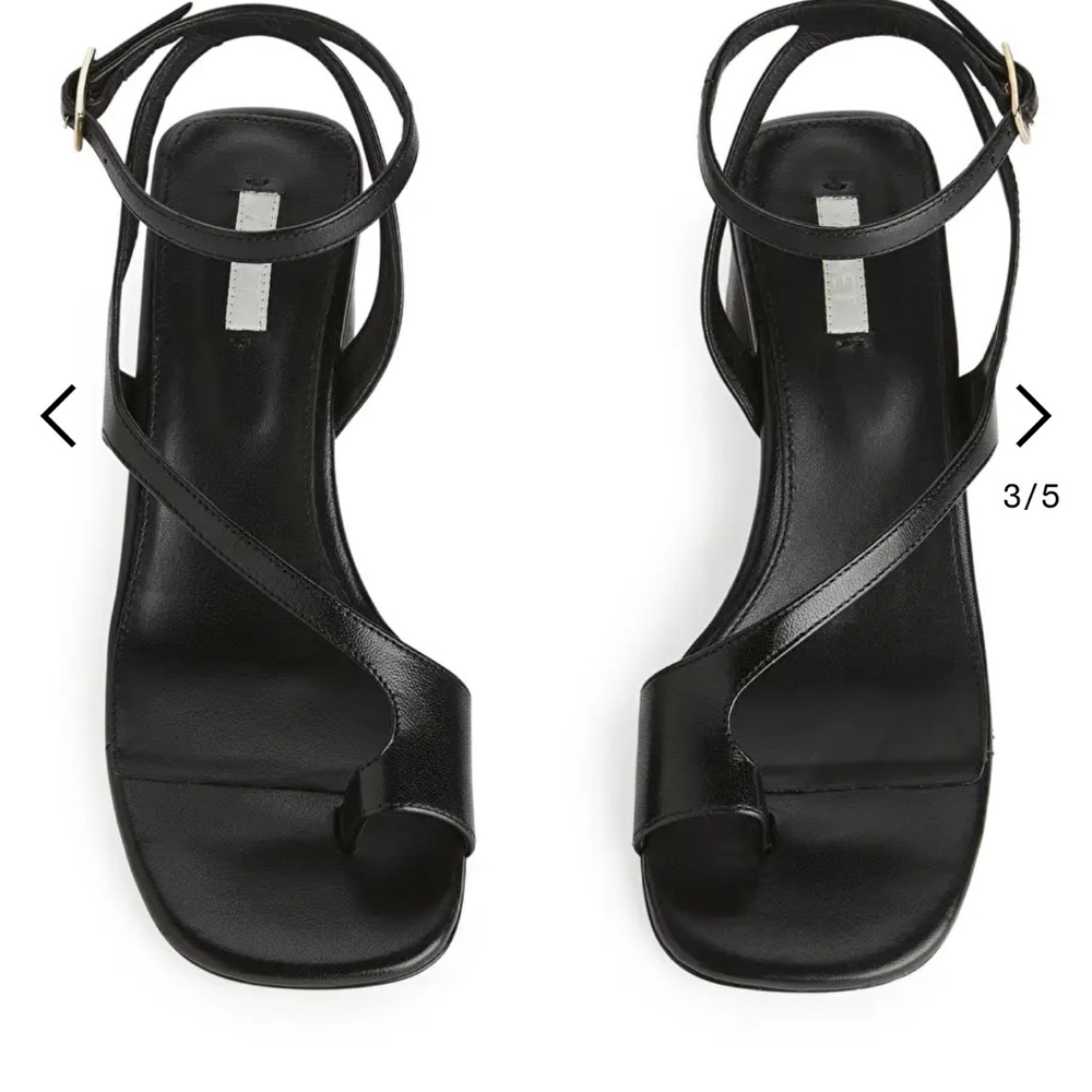 ❌SOLD❌  ARKET Black Leather Heeled Sandals
